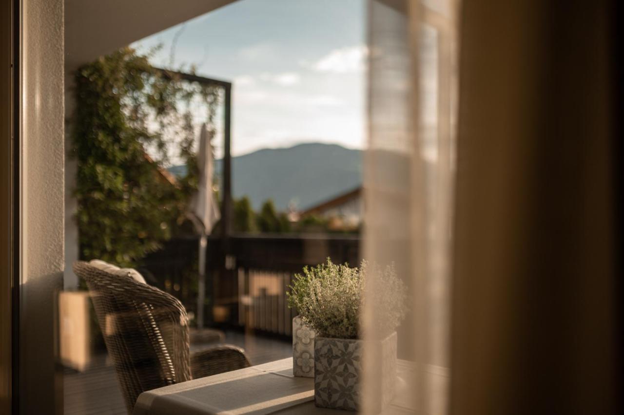 Landpalais Goyenhof Aparthotel Schenna Buitenkant foto